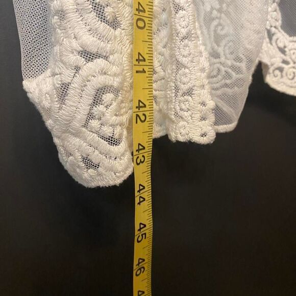 Time-and-tru Women's Cream and White Coat - Picture 4 of 5